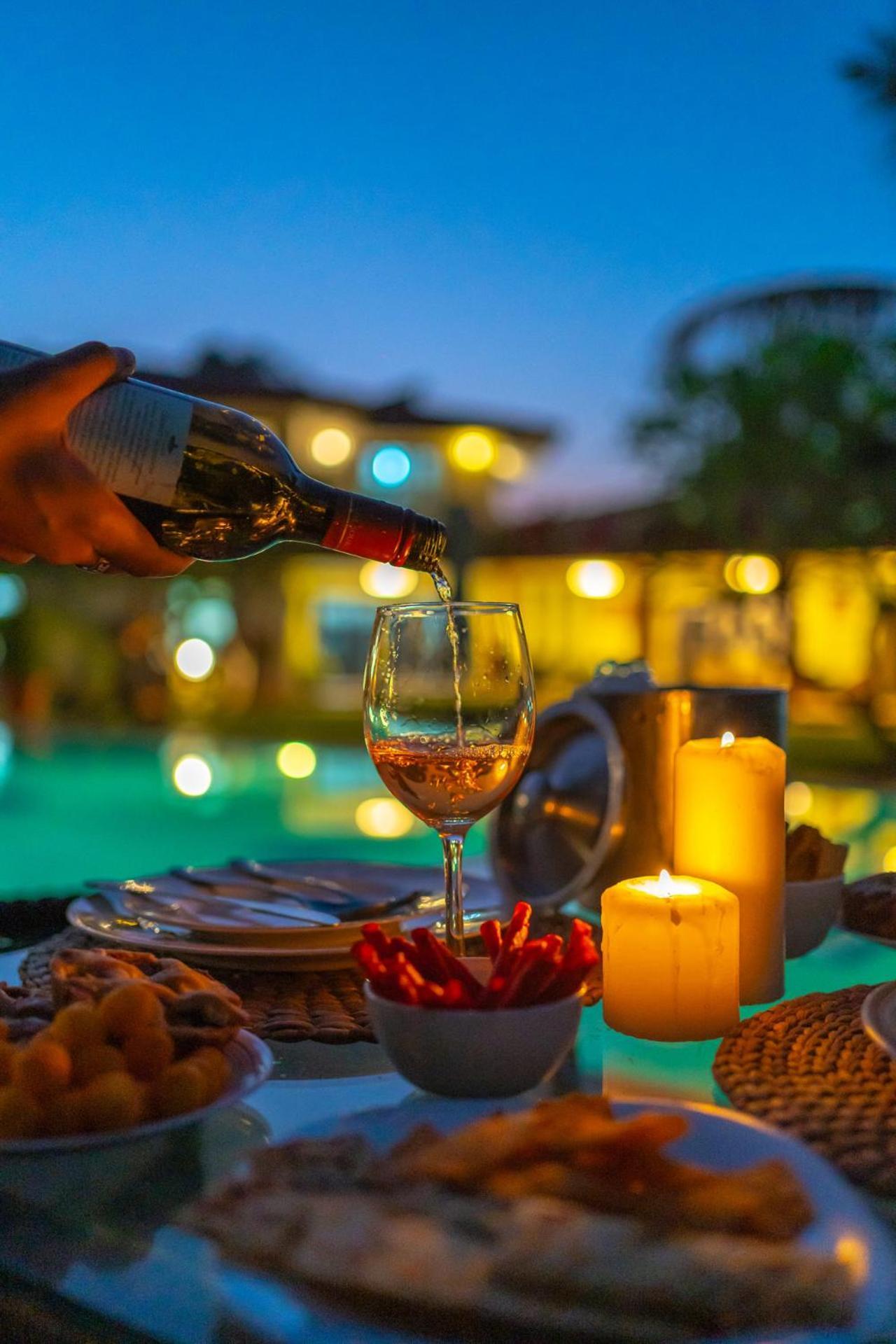 אליבאוג Stayvista At Moksh Villa - Bbq & Jacuzzi מראה חיצוני תמונה